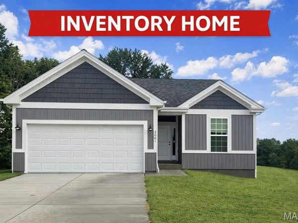 2332 Fiddler's Close Road , Washington, MO 63090
