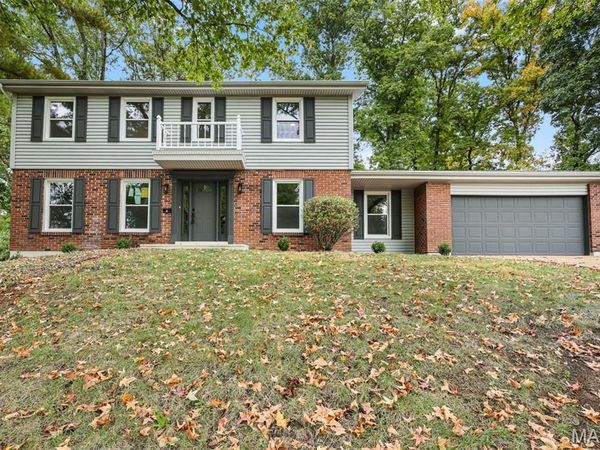3 Leaside Court , Manchester, MO 63011