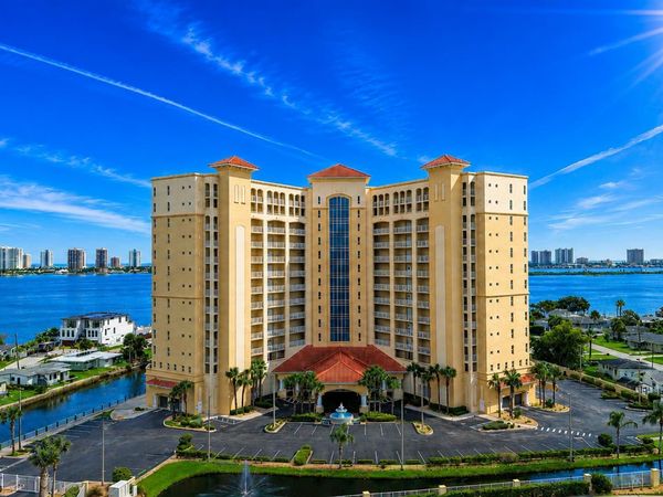 2801 S Ridgewood Avenue, Unit 915, South Daytona, FL 32119