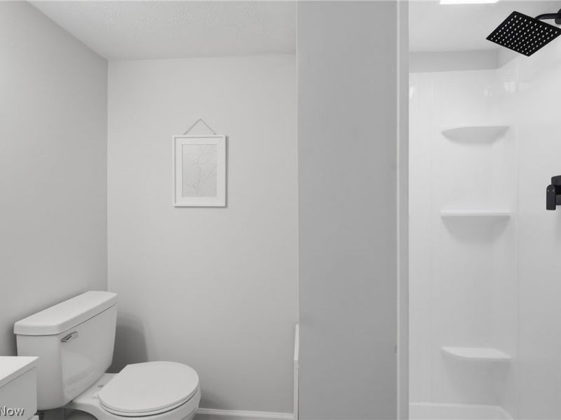 1055 Seward Avenue, Akron, OH 44320 Photo 19