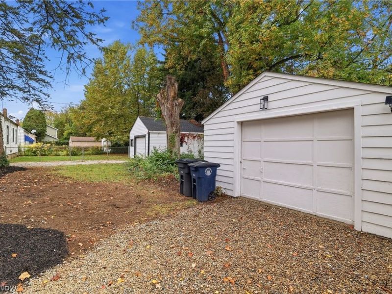 1055 Seward Avenue, Akron, OH 44320 Photo 29