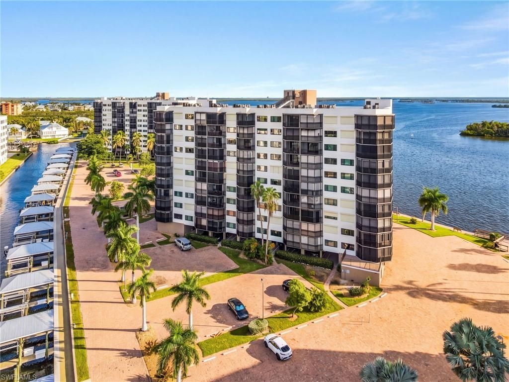 4263 Bay Beach Ln , Unit 314, Fort Myers Beach, FL 33931 Photo
