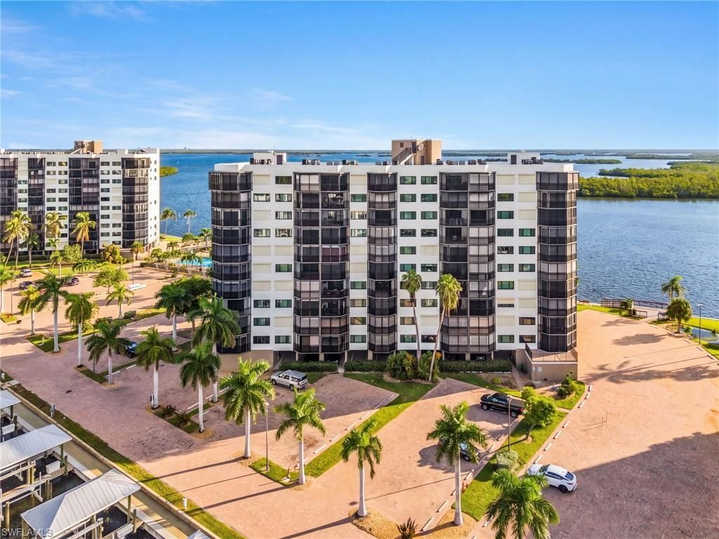 4263 Bay Beach Ln , Unit 314, Fort Myers Beach, FL 33931 Photo