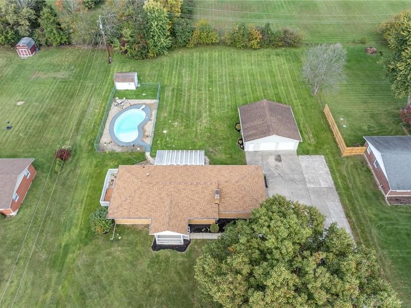 7671 Mark Avenue, Huber Heights, OH 45424 Photo 3