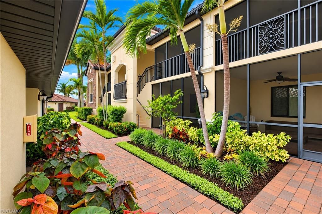 9521 Avellino Way , Unit 2422, Naples, FL 34113 Photo