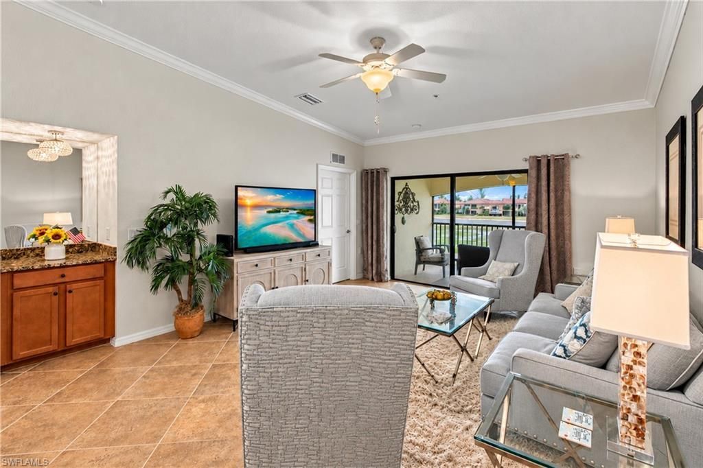 9521 Avellino Way , Unit 2422, Naples, FL 34113 Photo