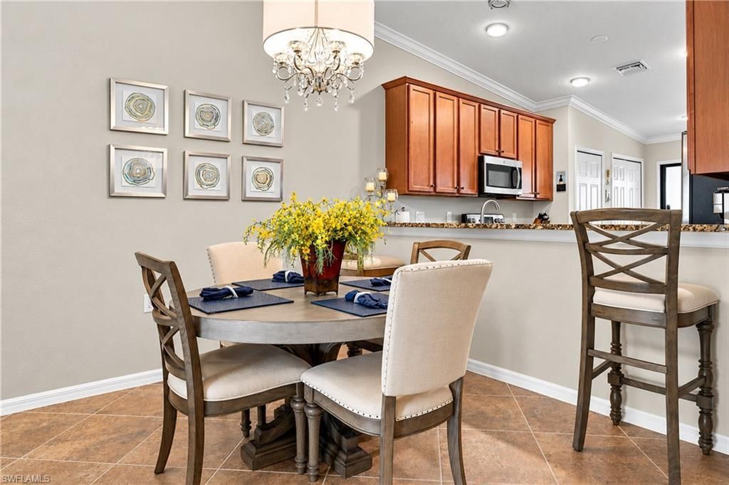 9521 Avellino Way , Unit 2422, Naples, FL 34113 Photo