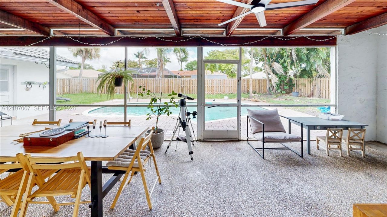 251 NW 92nd Ave , Coral Springs, FL 33071 Photo