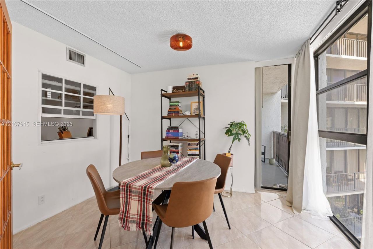 400 Leslie Dr , Unit 622, Hallandale Beach, FL 33009 Photo