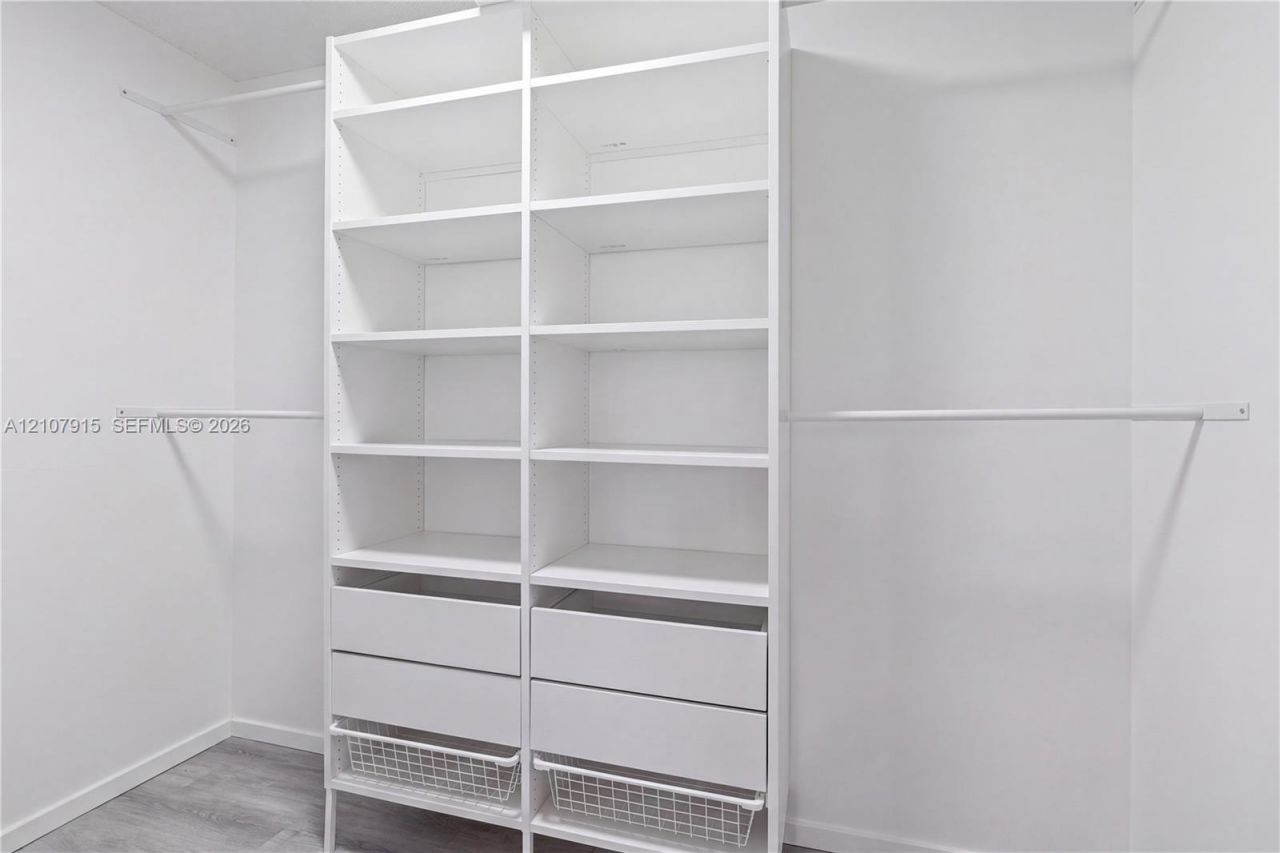 400 Leslie Dr , Unit 622, Hallandale Beach, FL 33009 Photo