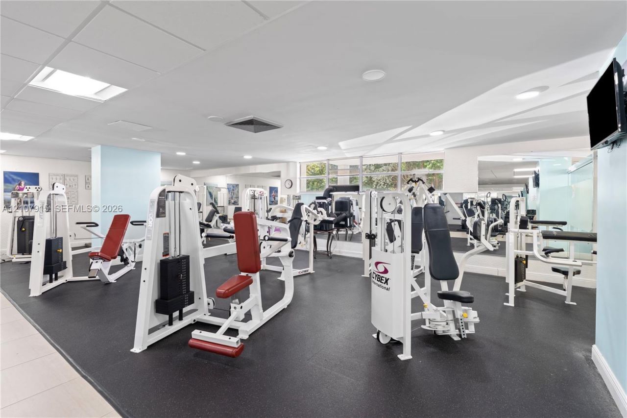 400 Leslie Dr , Unit 622, Hallandale Beach, FL 33009 Photo
