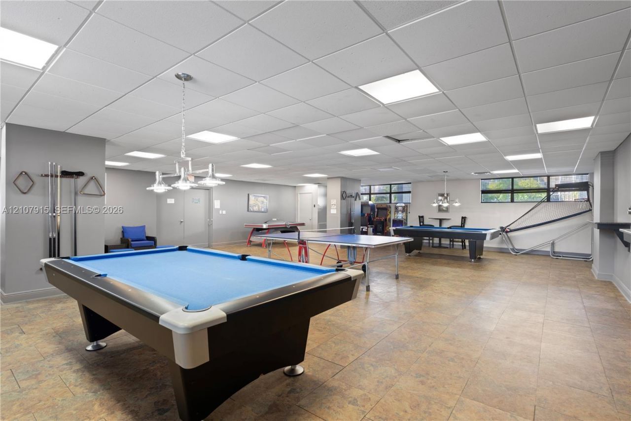 400 Leslie Dr , Unit 622, Hallandale Beach, FL 33009 Photo