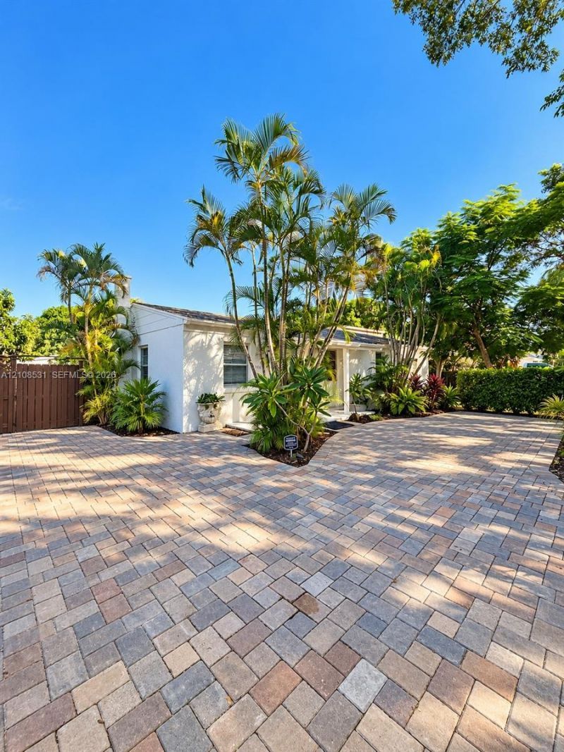3024 Clyde Rd , Unit 1, West Palm Beach, FL 33405 Photo