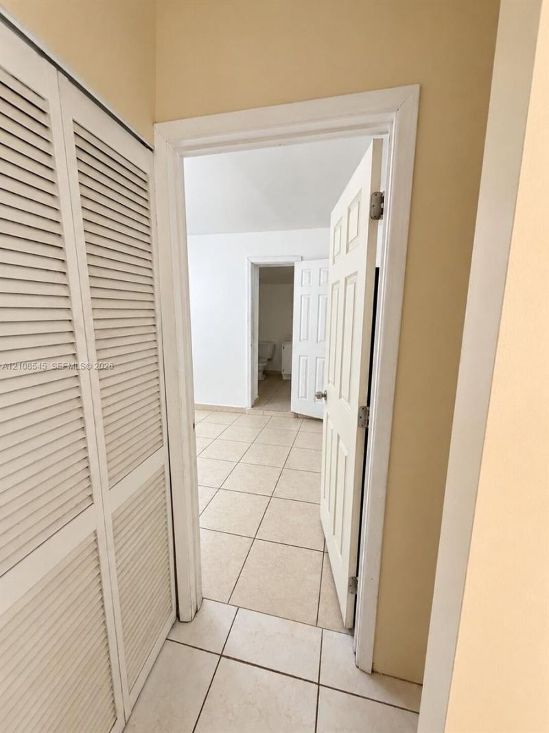 2755 NW 164th Ter , Miami Gardens, FL 33054 Photo
