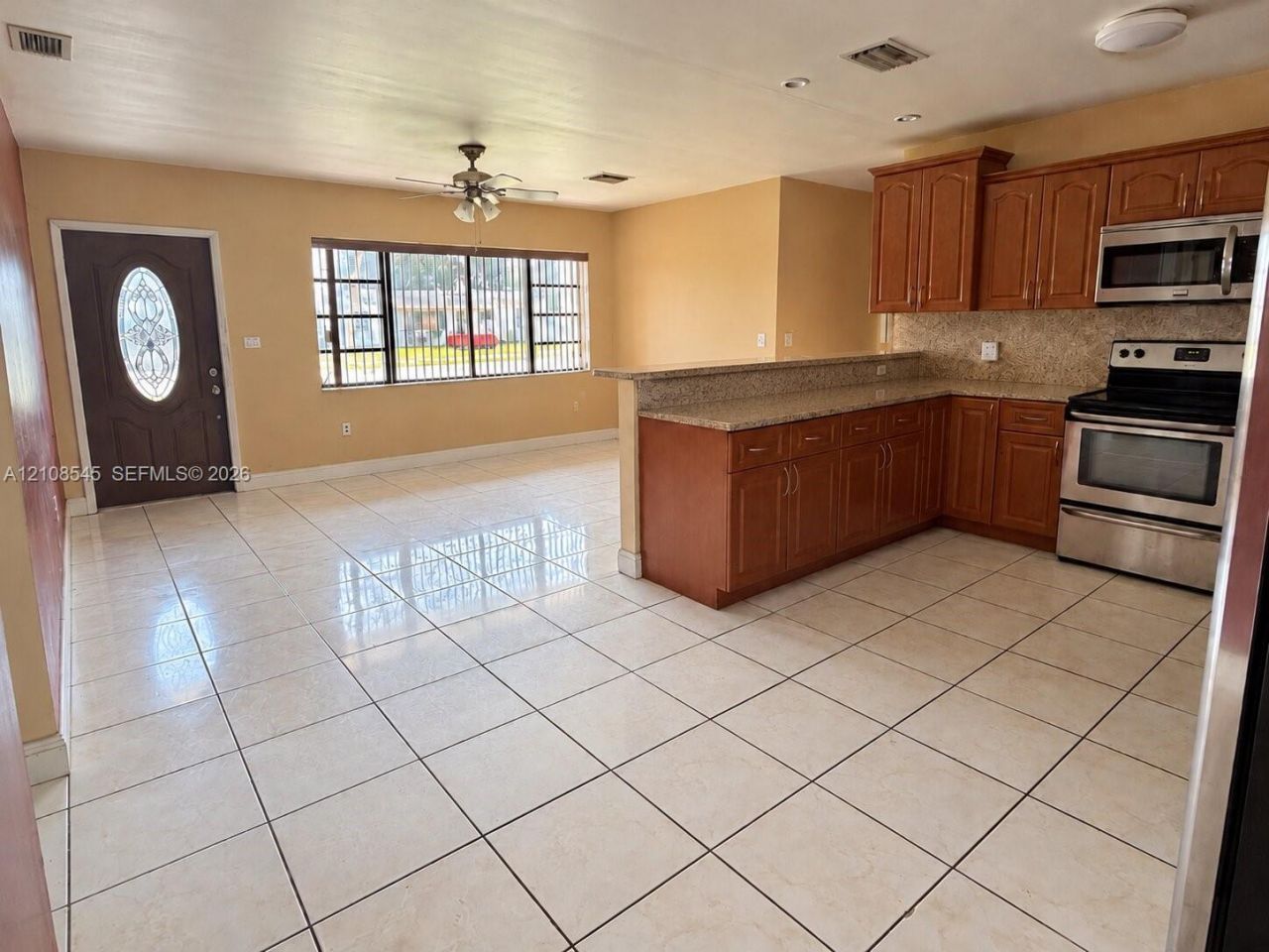 2755 NW 164th Ter , Miami Gardens, FL 33054 Photo