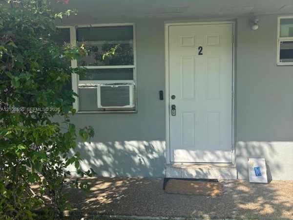 704 SE 21st St , Unit 2, Fort Lauderdale, FL 33316
