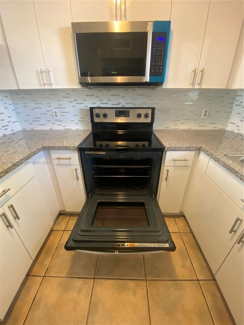 3263 Kirk Rd , Unit 2, Lake Worth, FL 33461 Photo