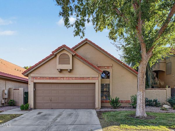 4661 W IVANHOE Street, Chandler, AZ 85226
