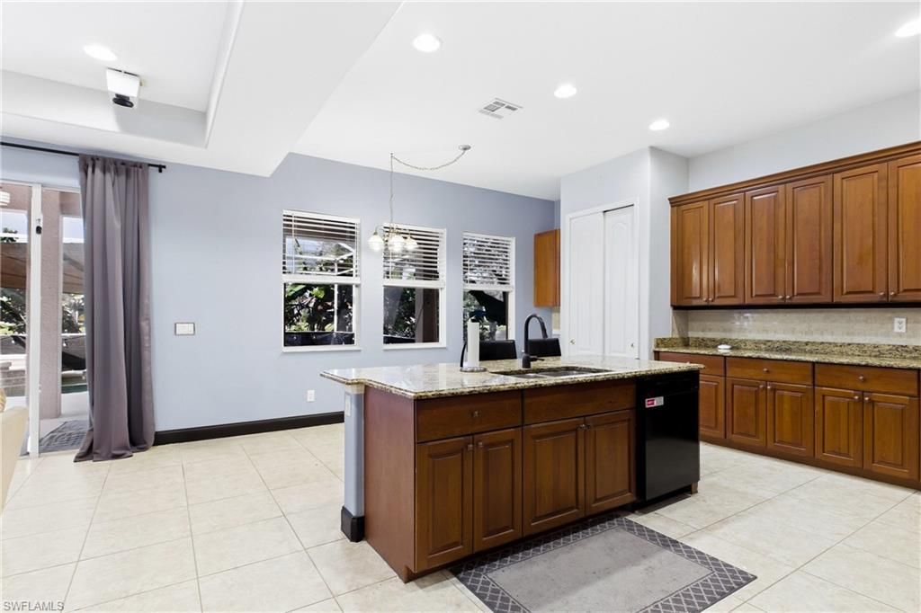 3028 Lake Butler Ct , Cape Coral, FL 33909 Photo
