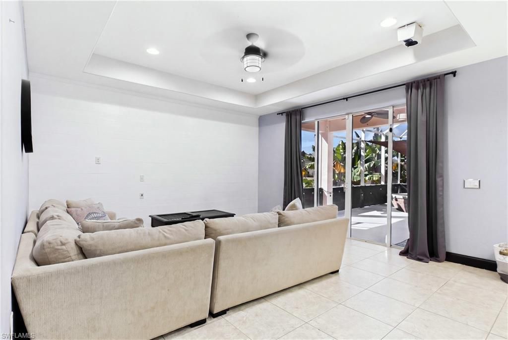 3028 Lake Butler Ct , Cape Coral, FL 33909 Photo