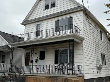 111 Peter Street , Buffalo, NY 14207
