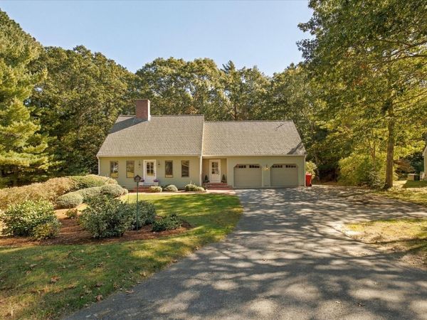 15 Sheep Pasture Way, Sandwich, MA 02563
