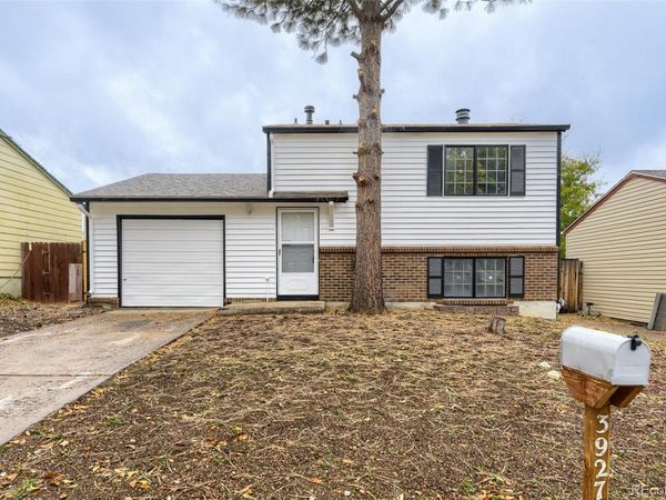 3927 S Pitkin Way , Aurora, CO 80013