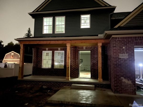 34070 Edna Street , Farmington Hills, Mi 48335