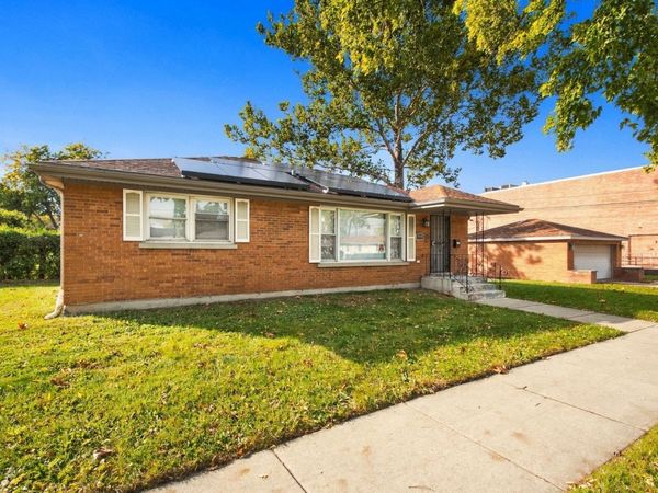 796 E 163rd Street , South Holland, IL 60473
