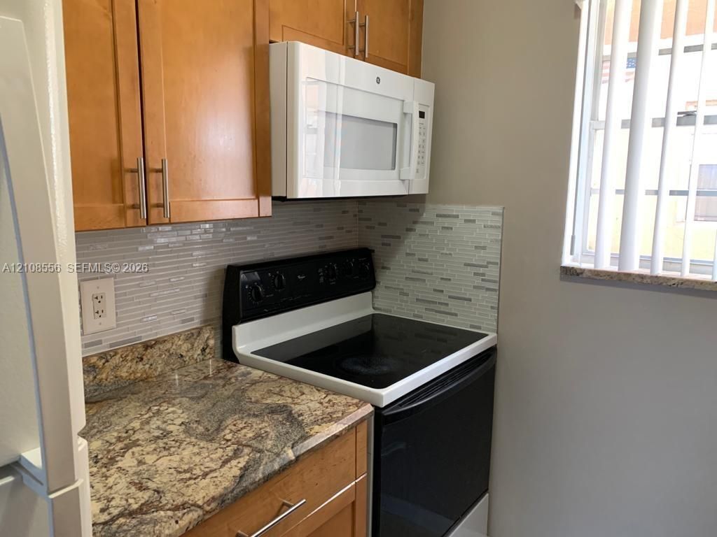 600 SW 2nd Ave, Unit 137, Boca Raton, FL 33432 Photo