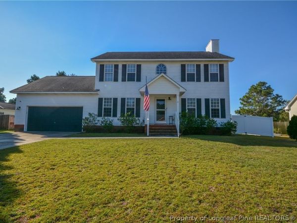 132 Arbor Drive, Raeford, NC 28376