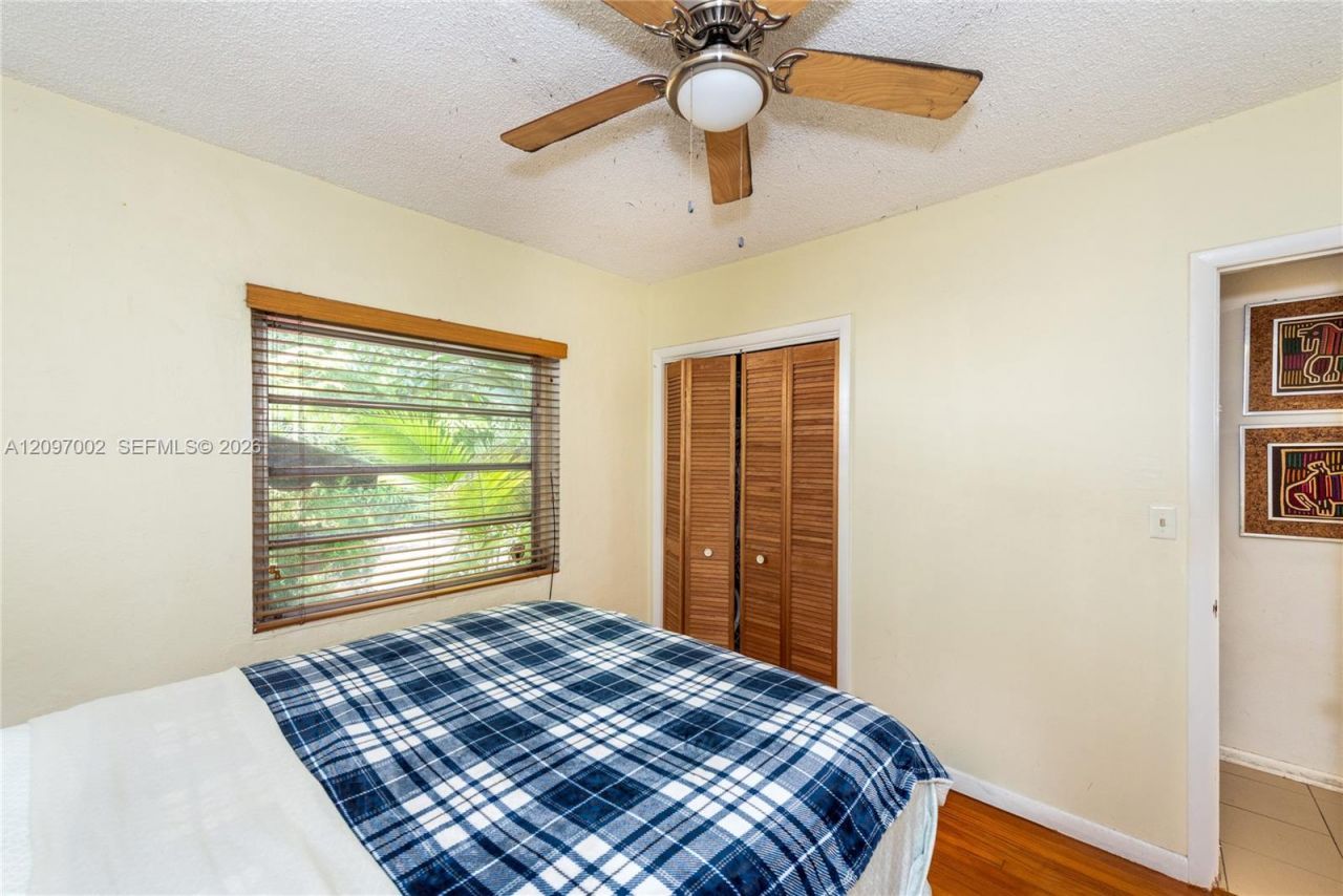 2920 SW 1st Ave , Miami, FL 33129 Photo
