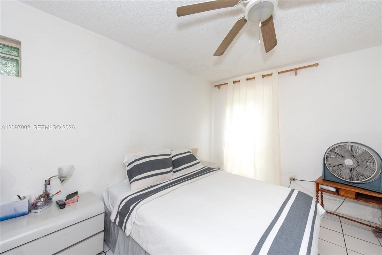 2920 SW 1st Ave , Miami, FL 33129 Photo