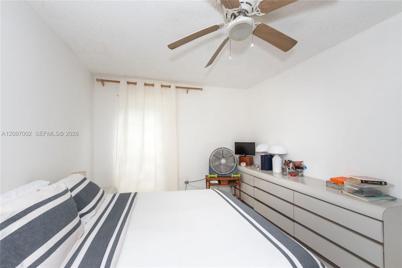 2920 SW 1st Ave , Miami, FL 33129 Photo
