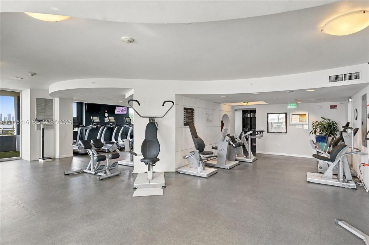1330 West Ave , Unit 614, Miami Beach, FL 33139 Photo