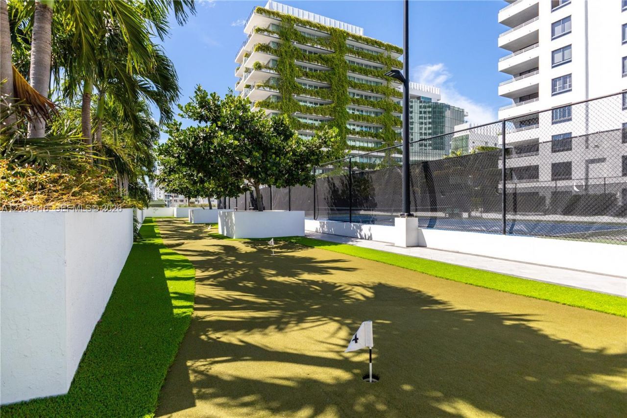1330 West Ave , Unit 614, Miami Beach, FL 33139 Photo