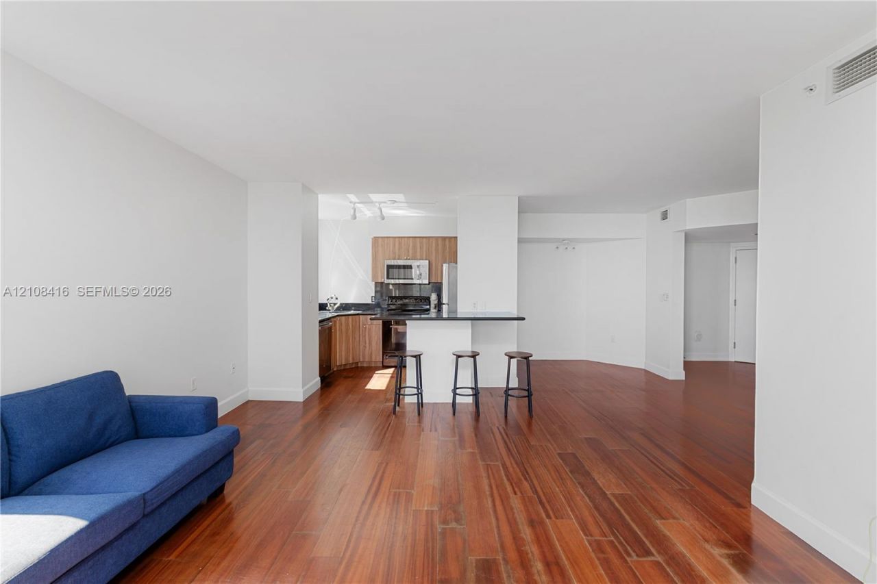 1330 West Ave , Unit 614, Miami Beach, FL 33139 Photo