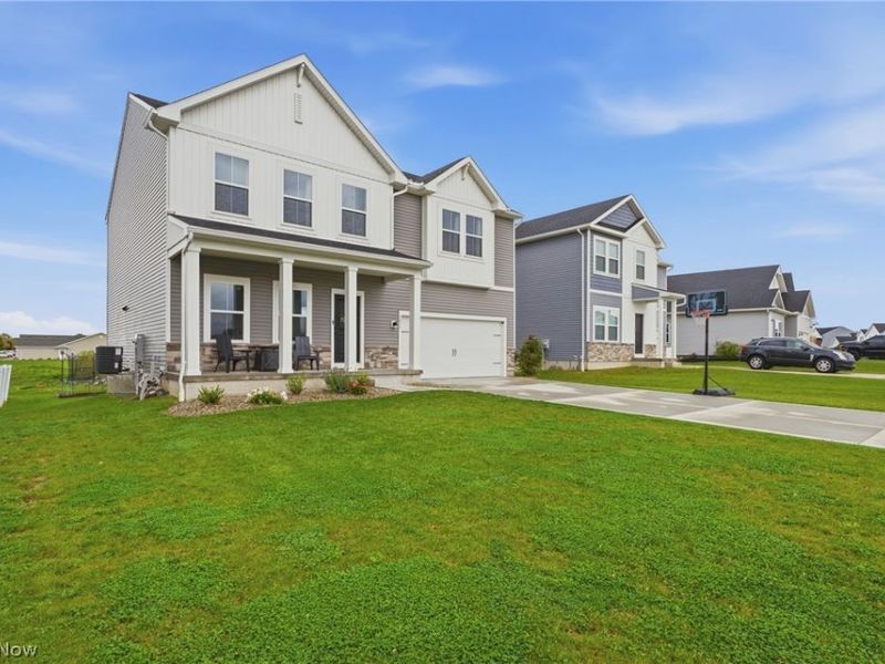 3017 Mcintosh Drive NE, Louisville, OH 44641 Photo 4