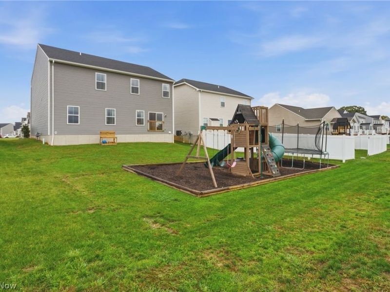 3017 Mcintosh Drive NE, Louisville, OH 44641 Photo 7