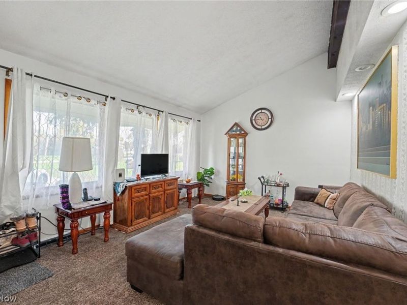 566 Crackel Road, Aurora, OH 44202 Photo 12