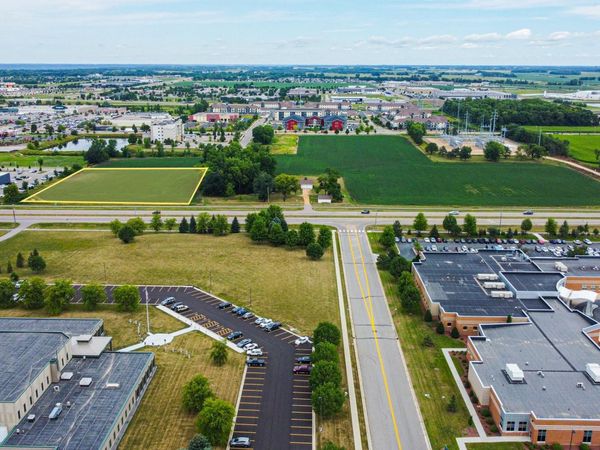2 A Madison Avenue , Mankato, MN 56001
