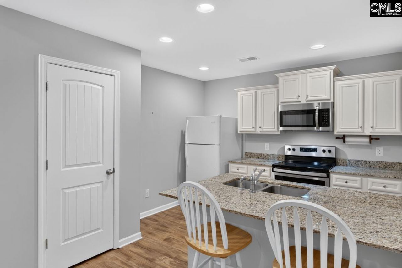 110 Sabal Drive Photo 12
