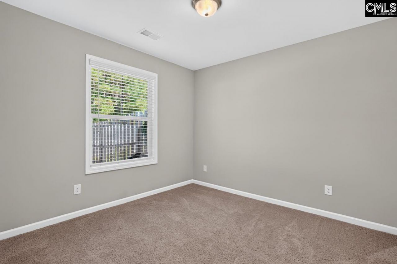 110 Sabal Drive Photo 18