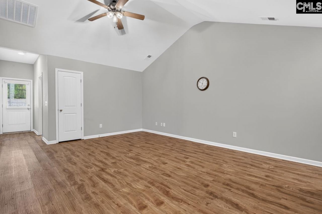 110 Sabal Drive Photo 8