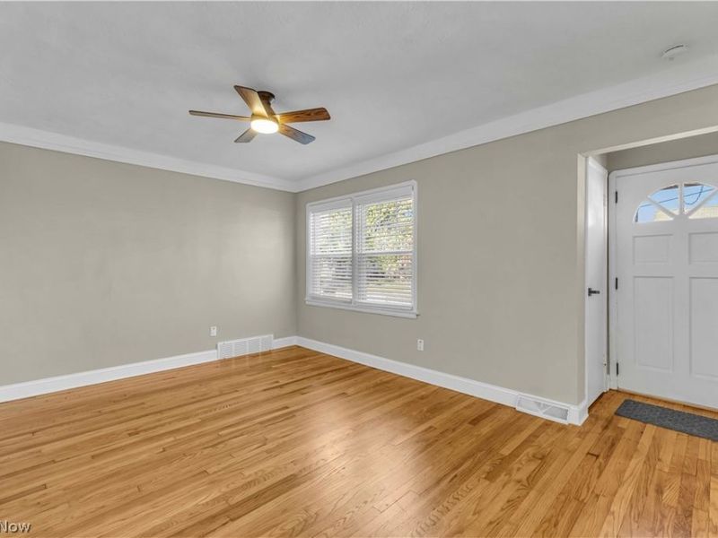 3811 Theota Avenue, Parma, OH 44134 Photo 3