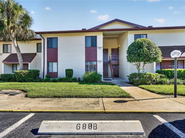 688 MIDWAY DRIVE , Unit B, OCALA, FL 34472