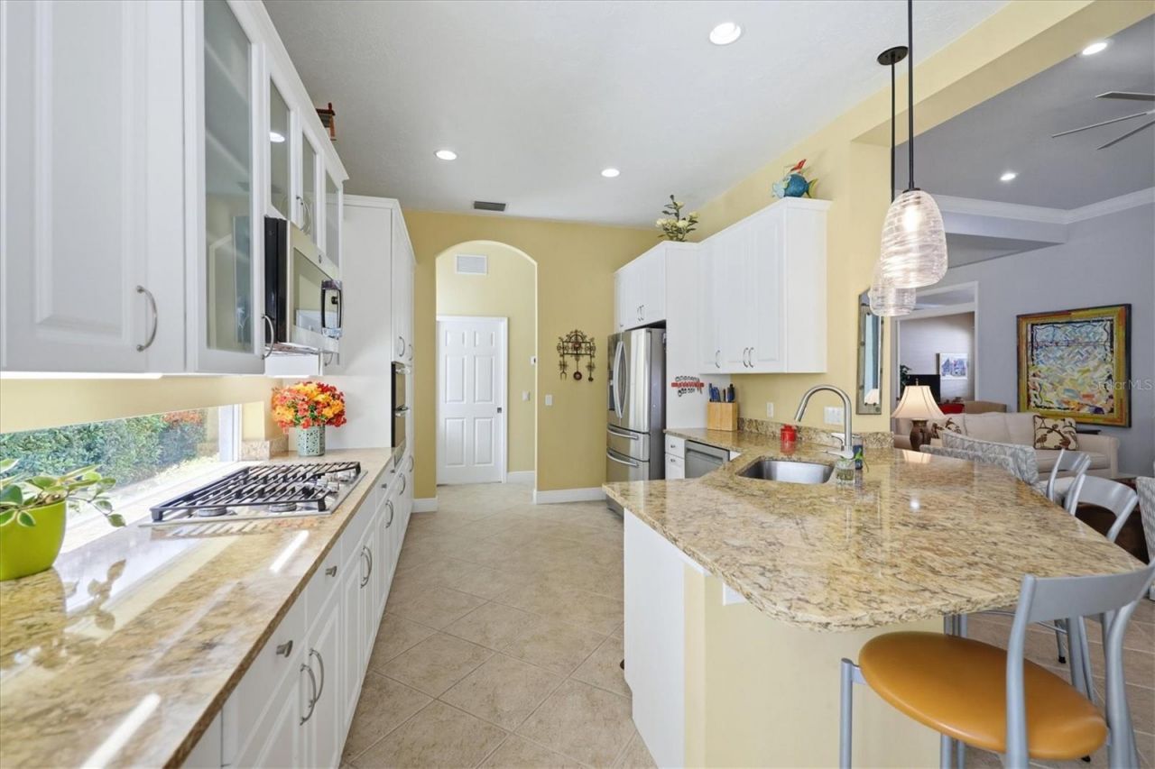 8147 Abingdon Court, University Park, FL 34201 Photo