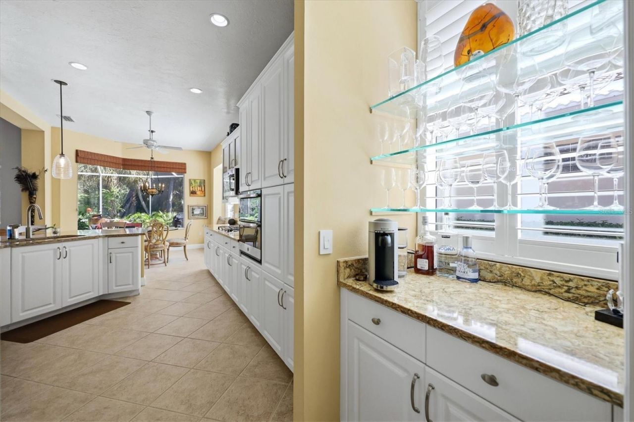 8147 Abingdon Court, University Park, FL 34201 Photo