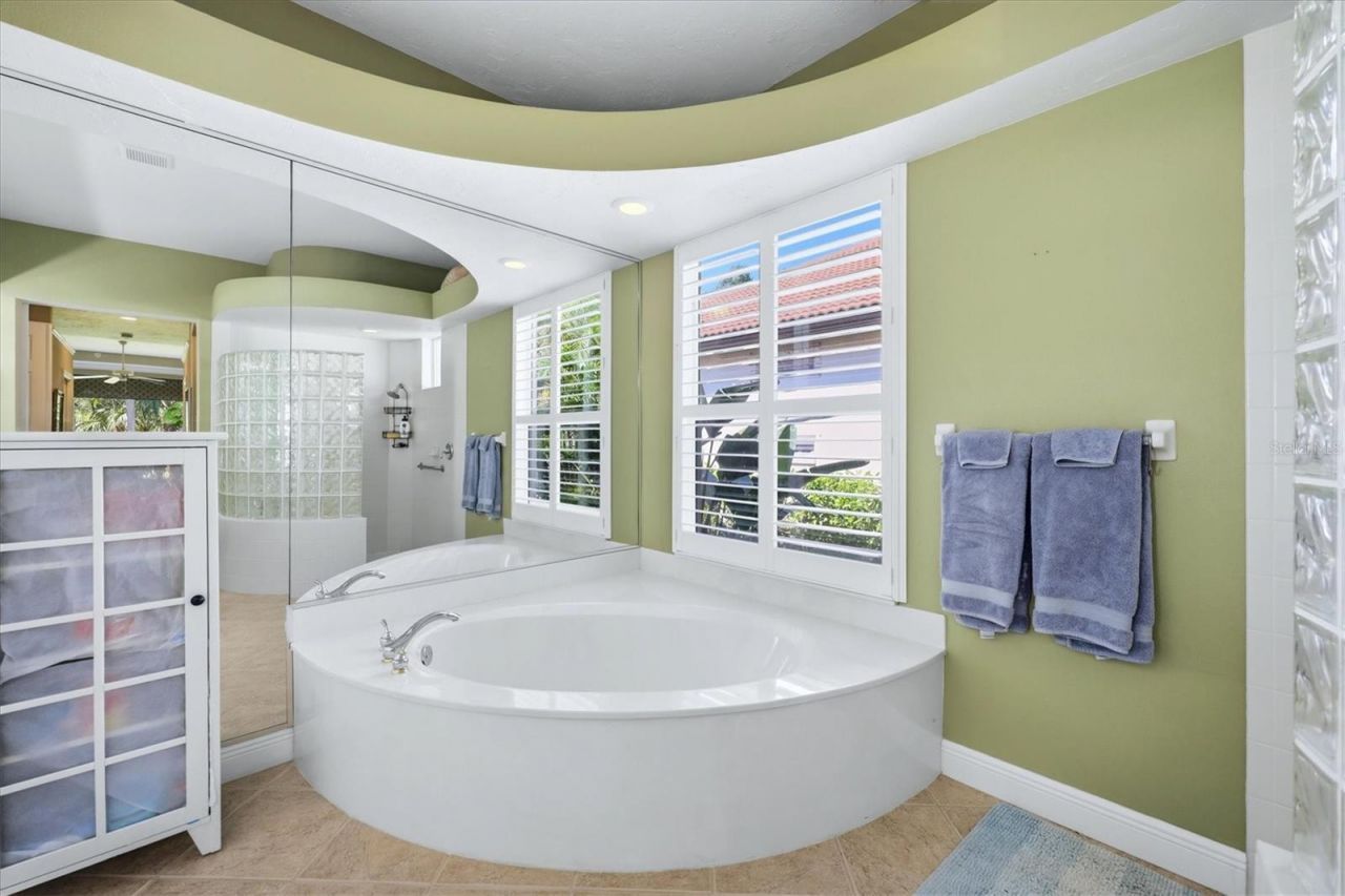 8147 Abingdon Court, University Park, FL 34201 Photo