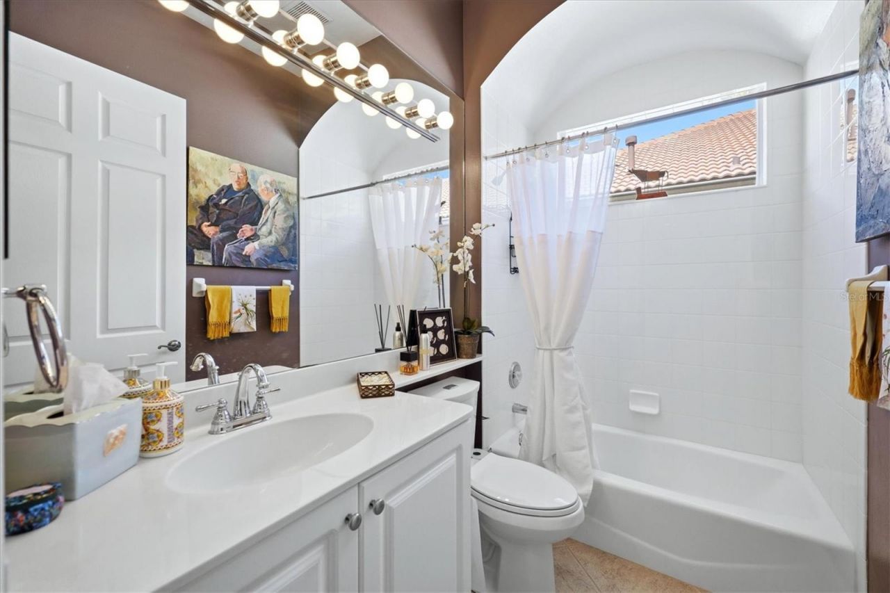 8147 Abingdon Court, University Park, FL 34201 Photo